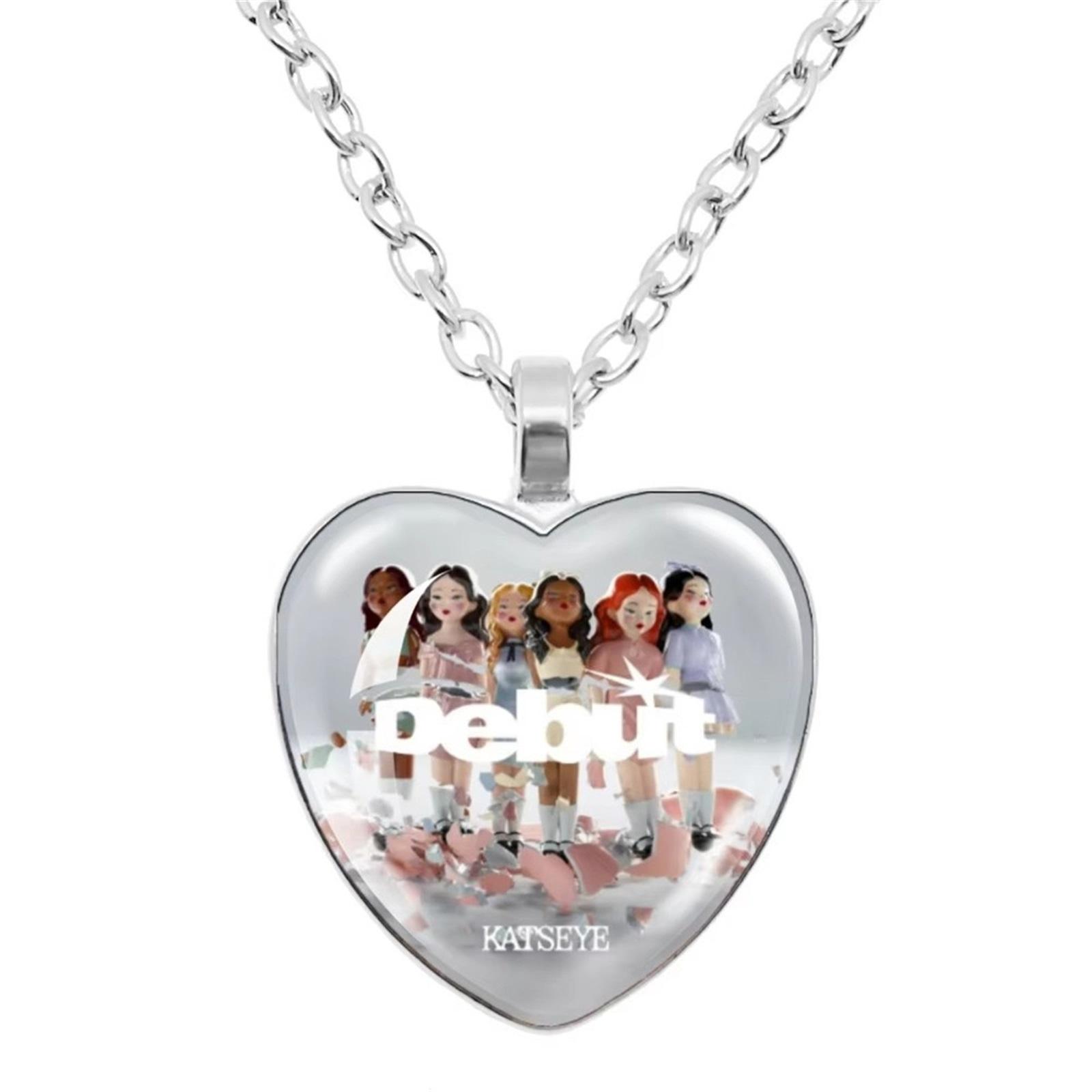 Heart Pendant Necklace with Chain Adjustable Length Glass Pendant Jewelry for Women and Girls Suitable for Daily Wear and Special Occasions One Size