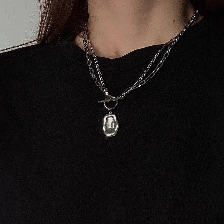 Luxury Double Layer Irregular Pendant Necklace - European & American Style Women's High-End Clavicle Chain