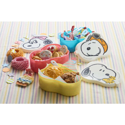 T-World Large Lunch Box, Yellow, 34 x 27.8 x 20.5 cm (H), "Snoopy Comic" Design, 4000Y, Pack of 5