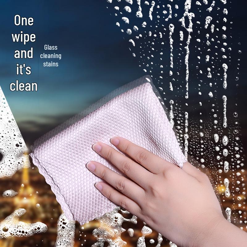 Fish Scale Cloth: Water Absorbent, Non-Shedding. Perfect for Streak-Free Glass, Bowls, Tables, Mirrors, and Kitchen Surfaces.