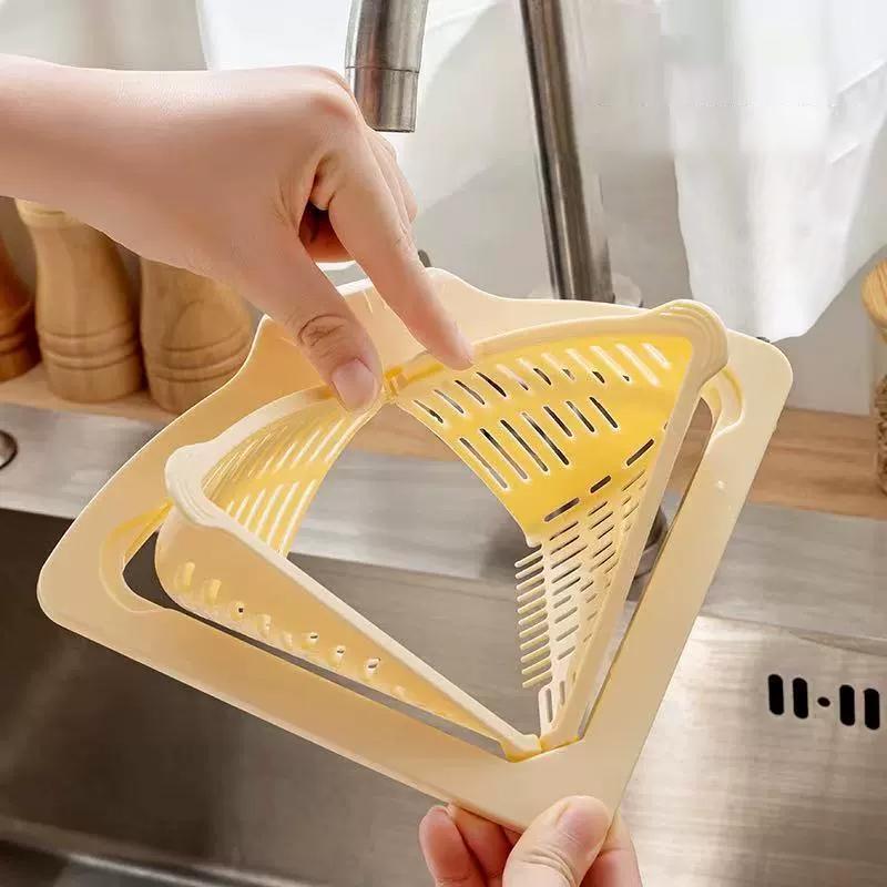 Panier Égouttoir Magnétique Triangle pour Évier Panier Suspendu pour Légumes et Fruits Passoire Égouttoir Étagère de Rangement Filtre de Cuisine Collecteur de Déchets Alimentaires