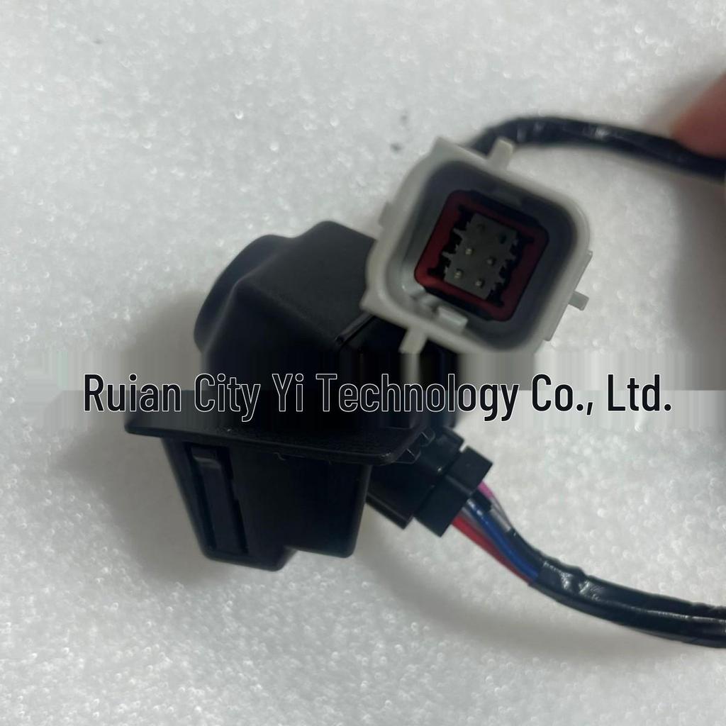 Chevrolet Equinox/GMC Terrain Rearview Backup Camera