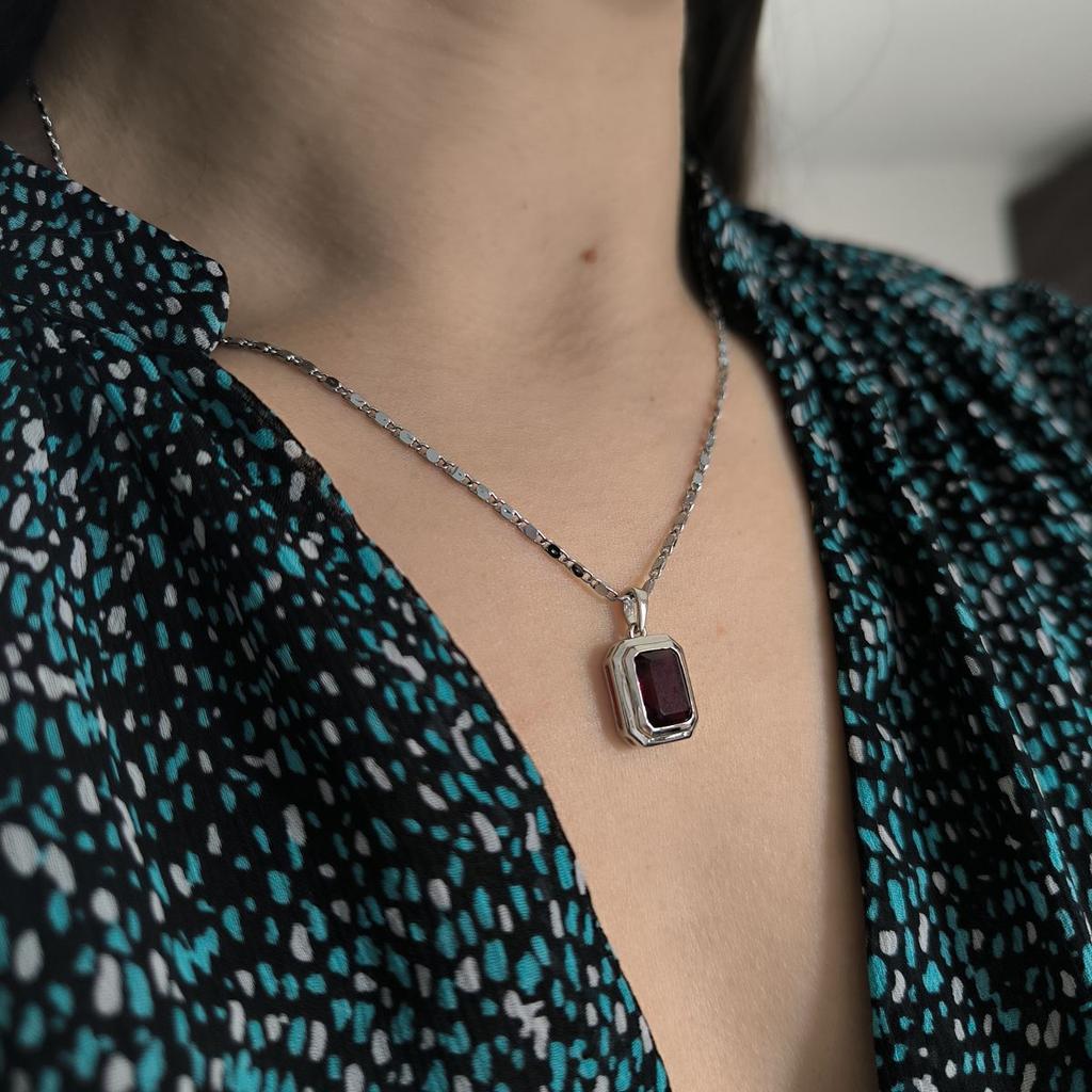 Серебряная подвеска с гранатом 3.063ct (2181477)