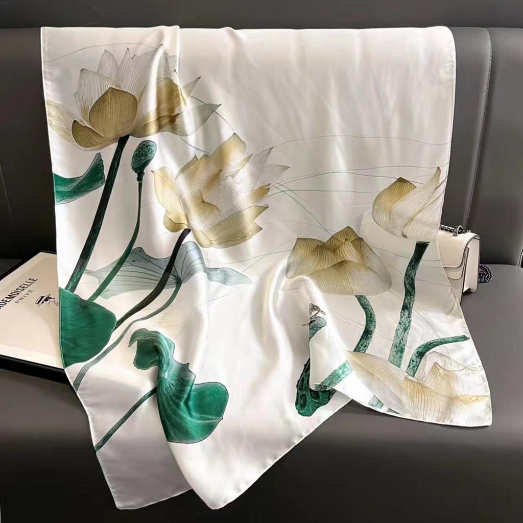 New silk scarf female fashion thin section temperament sunscreen sarong beach towel scarf scarf sarong