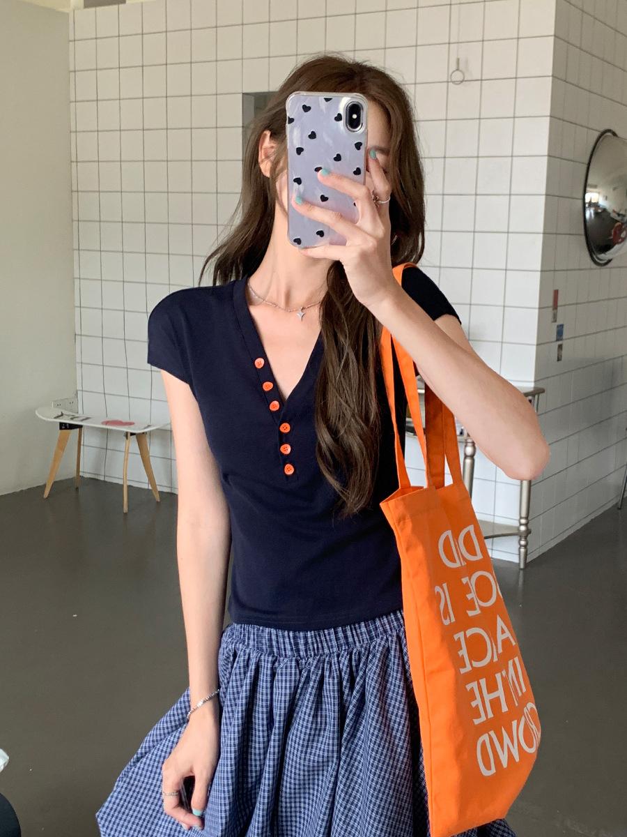 

Navy blue V-neck button front shoulder design short-sleeved t-shirt women s summer new fashion age-reducing beautiful top S темно-синий