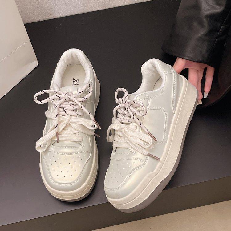 

Korean retro niche yellow German training shoes for women s 2025 spring new versatile platform sports and leisure board shoes ins 40 жемчужина белый