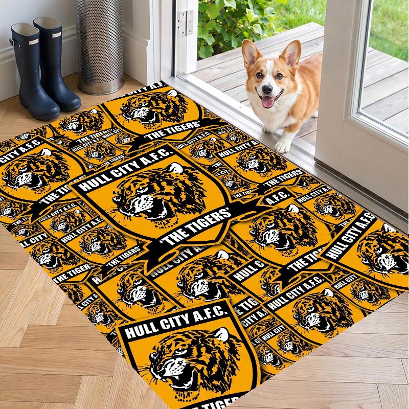 Crystal Velvet Rug with Hull City Design, Soft Non-Slip Floor Mat for Living Room Bedroom Decor