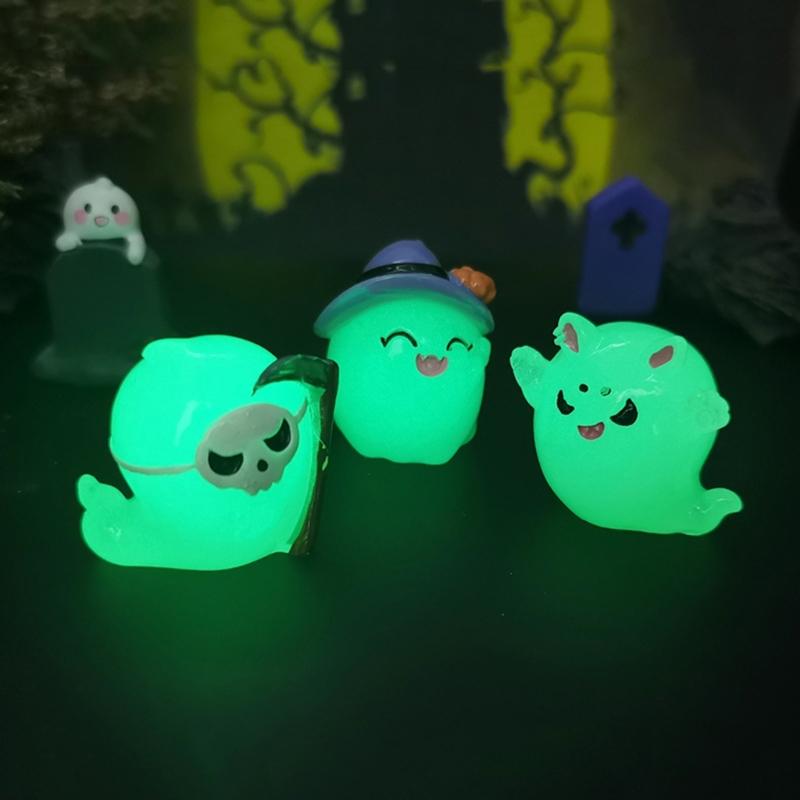 Miniature Glowing Ghostly Dolls 7Pcs Halloweens Glowing in Dark Ghostly Figurines for Indoor and Outdoor Decoration