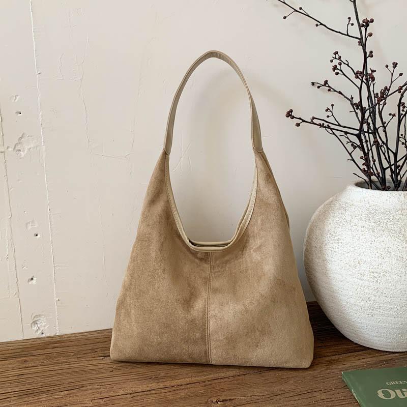 Fashion Commuter Large-capacity Bag Women's 2025 New Retro Suede Design Tote Bag Premium Shoulder Bag