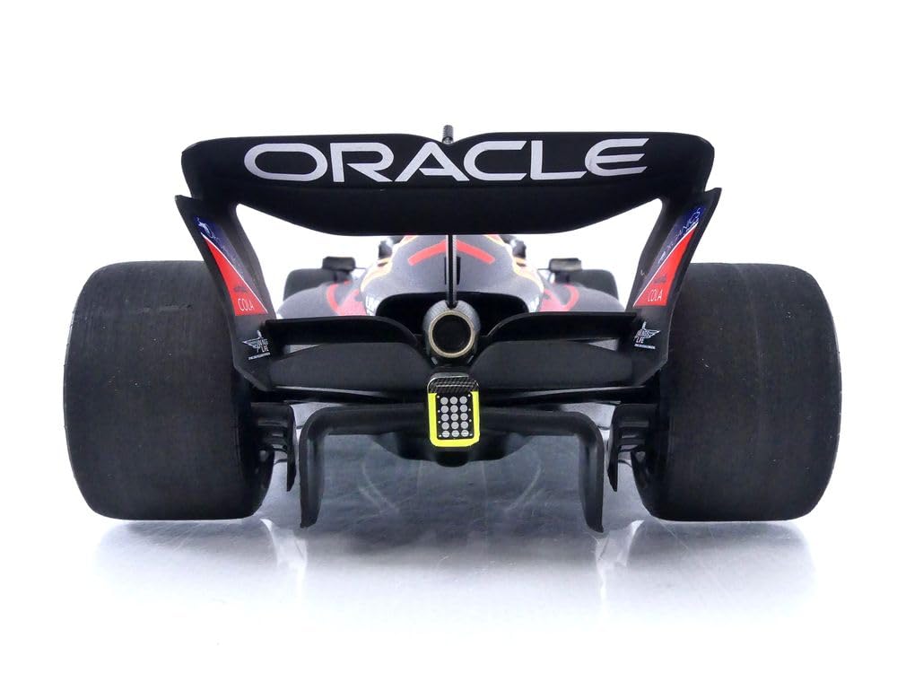 Minichamps Oracle RB18 Verstappen French GP 2022 Winner Finished Model 1/18
