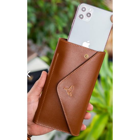 Damen-Geldbörse in Hellbraun mit Telefon- und Münzfach, Modell Envelope