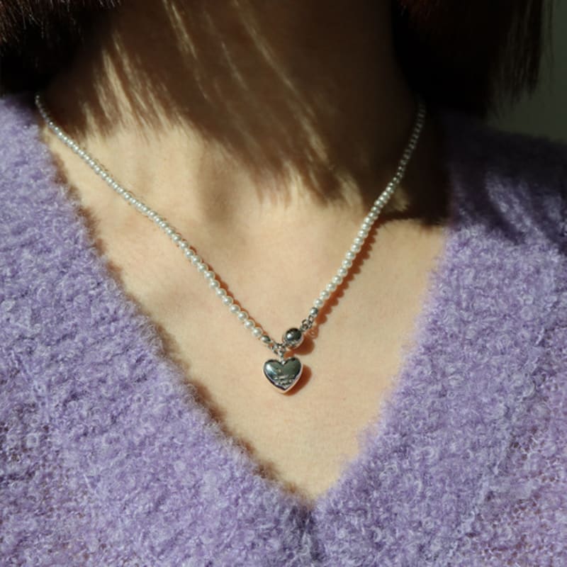 MIDNIGHT MOMENT magnet love pearl necklace (2COLORS)