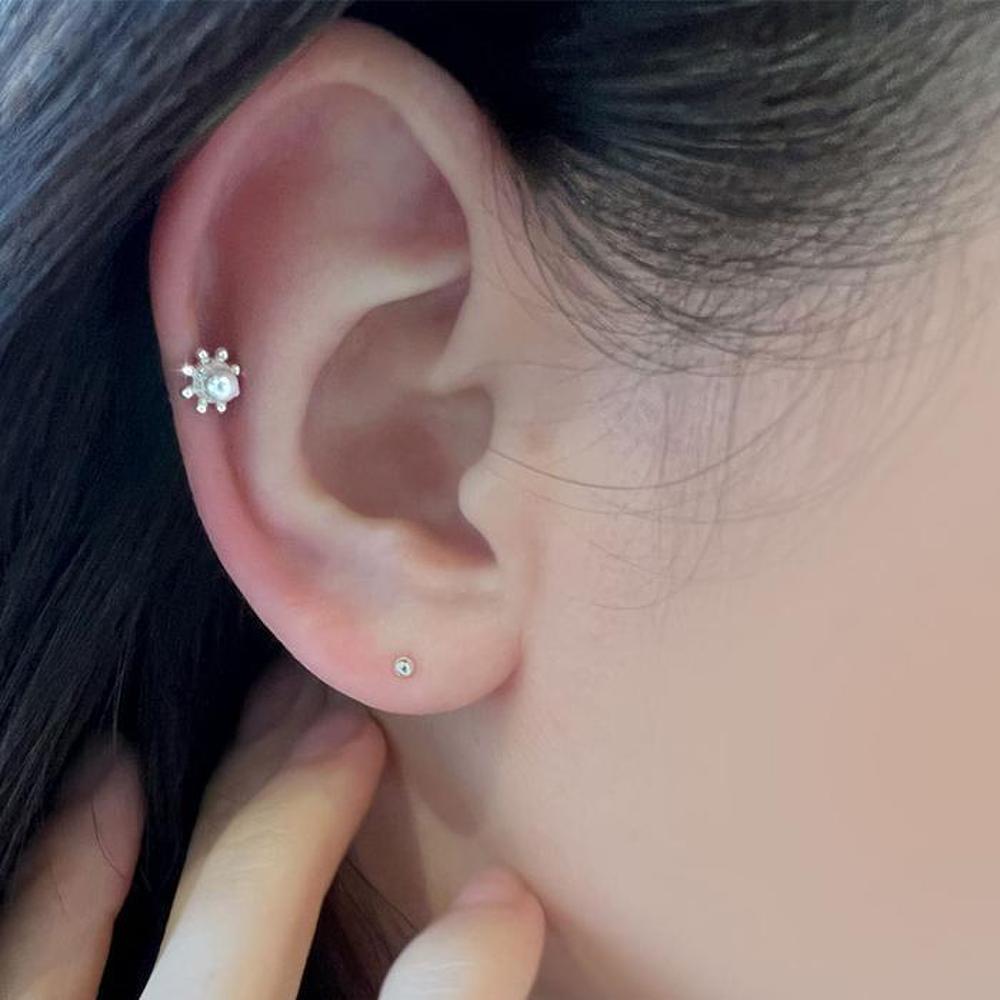 Silver 925 Shine Pearl Piercing Earrings (S12338517)