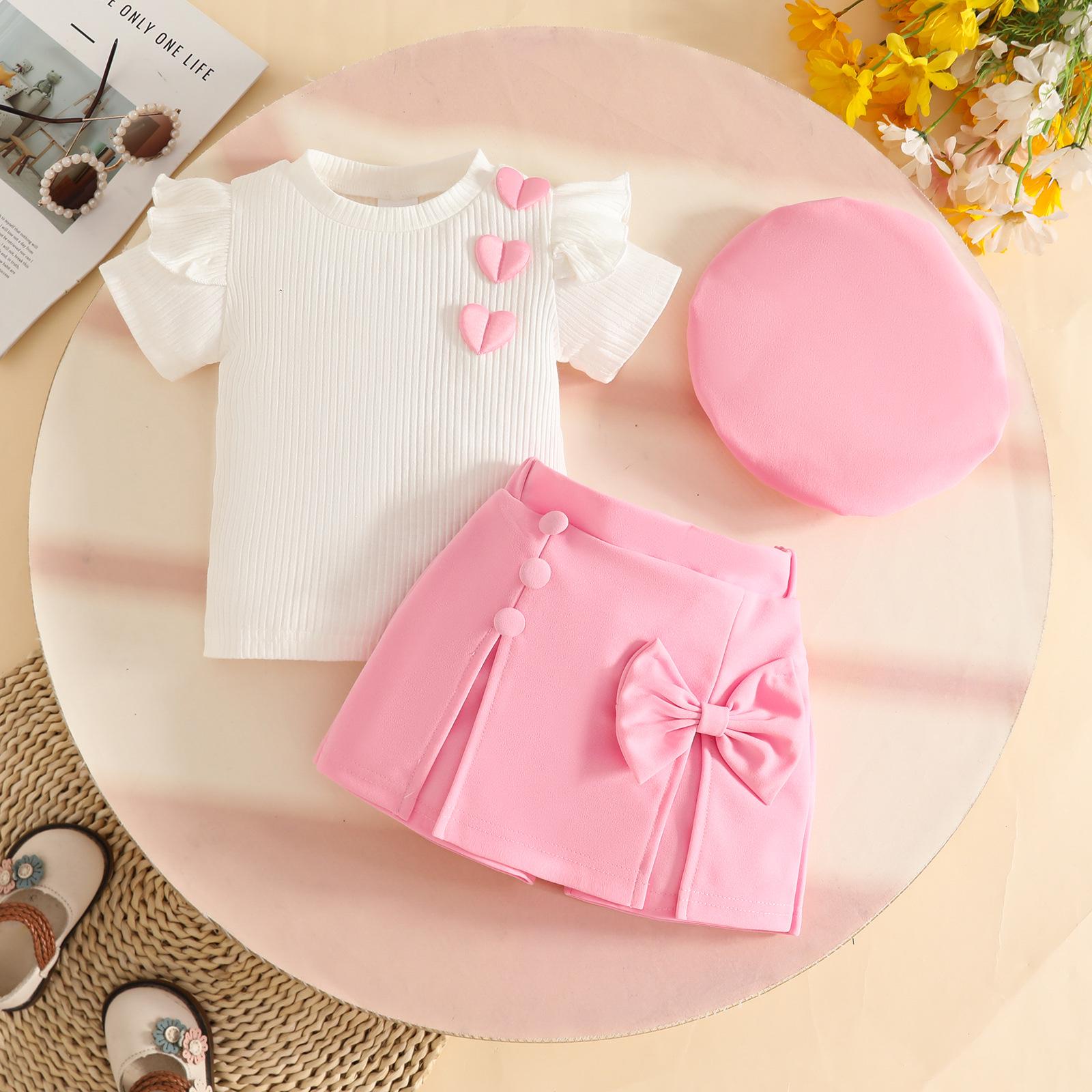 

2026 New Fashion Baby Girl Heart Ribbed 3-Piece Set: Short Sleeve Top, Shorts & Beret 9-12 Months рожевий