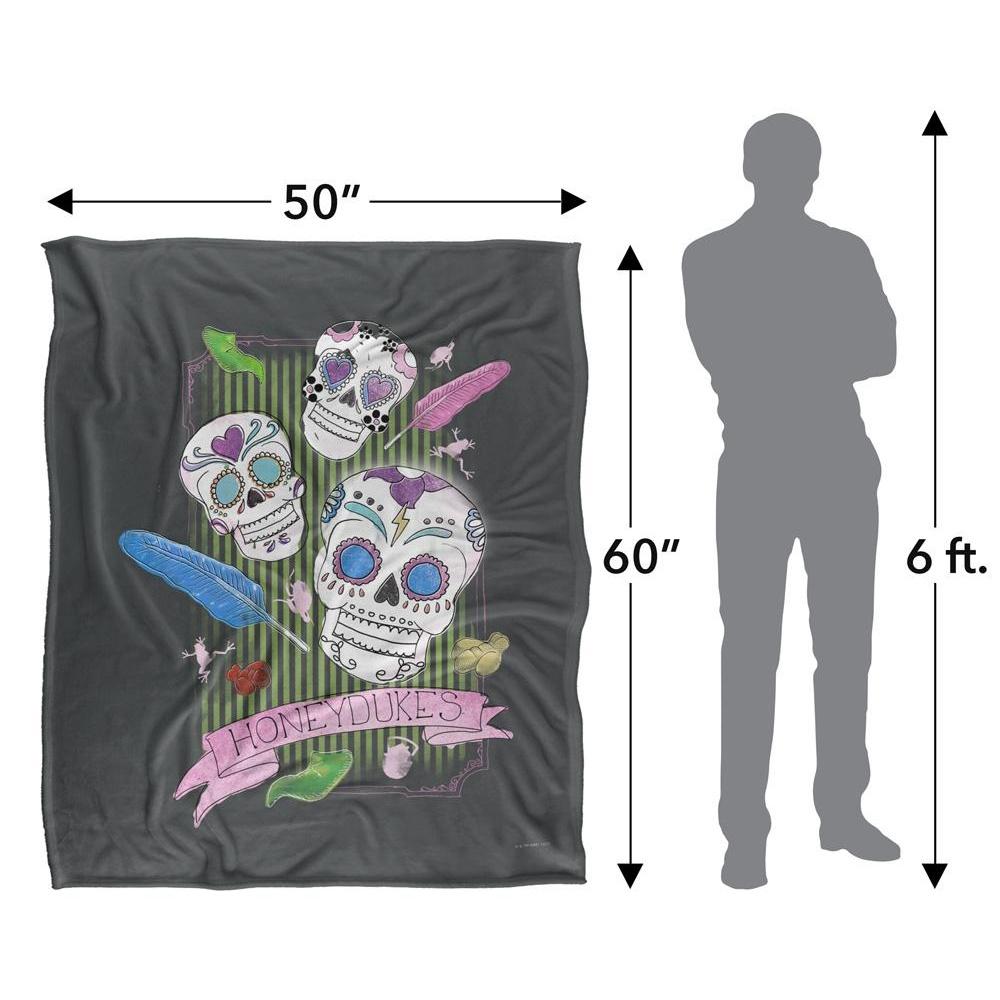 HARRY POTTER Honeydukes Skulls Blanket
