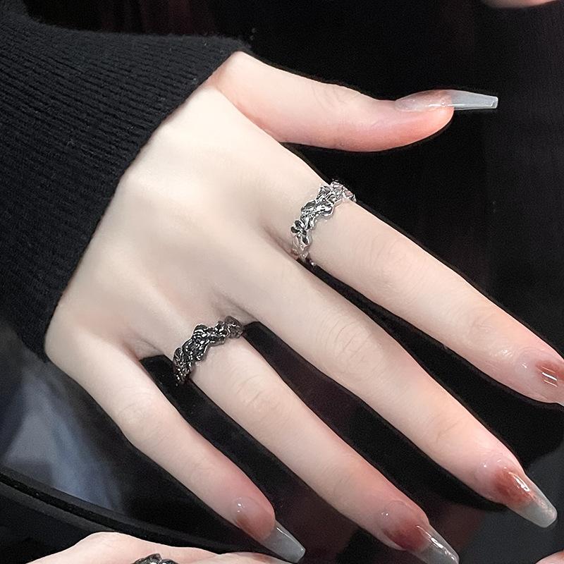 Niche Design Ring Opening High Sense Cold Wind Dark Personality French Lava Metal Index Finger Ring