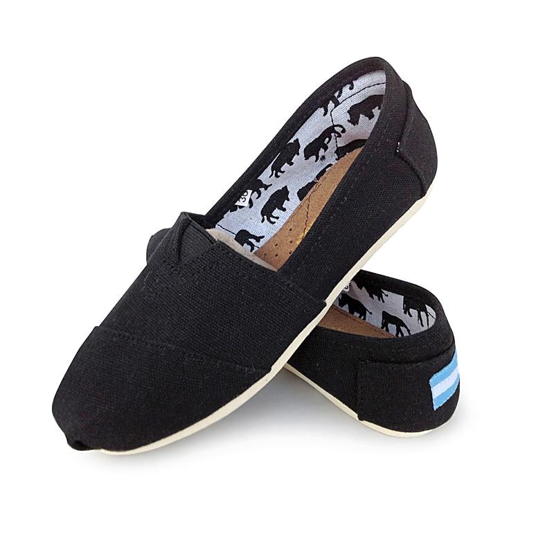 Scarpe di tela comode classiche unisex Primavera ed estate Scarpe basse casual traspiranti di alta qualità Scarpe di tela da uomo