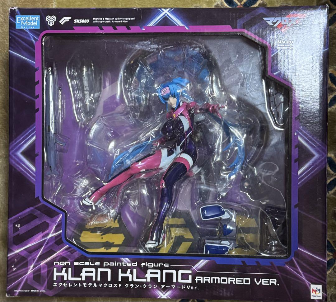 

[USED] Excellent Model Clan Clan Armored Ver. Macross F