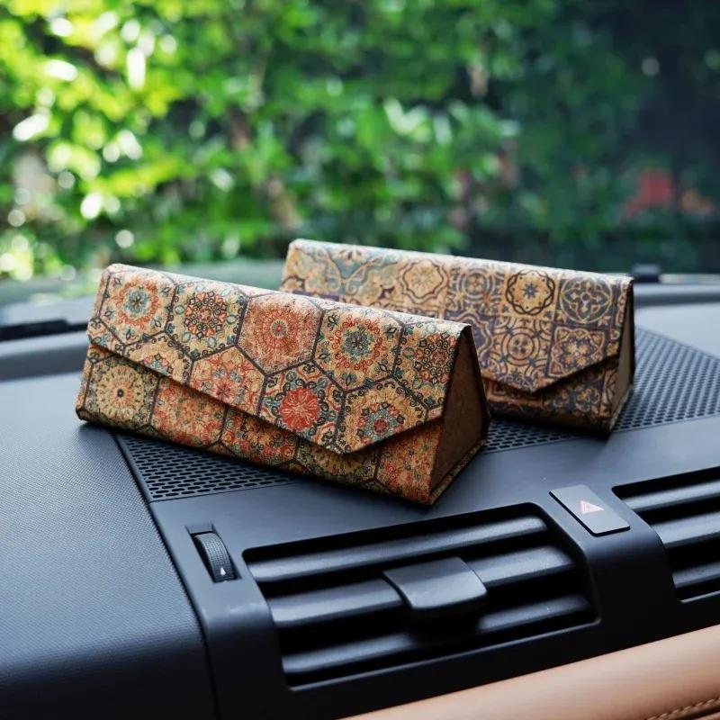 Retro Cork Folding Triangle Glasses Case for Men Women Sunglasses Box Portable Travel Glasses Storage Box Eyewear Accessories