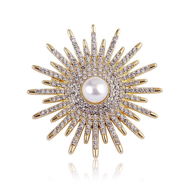 Korean Style Rhinestone Pearl Sunflower Brooch - Luxury Thistle Gown Pin Accessory золотой
