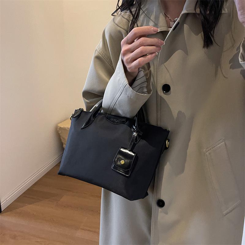 

Сумка из ткани Оксфорд, женская, вместительная, высококачественная, в стиле ретро, универсальная, портативная, сумка-тоут для поездок на работу чёрный