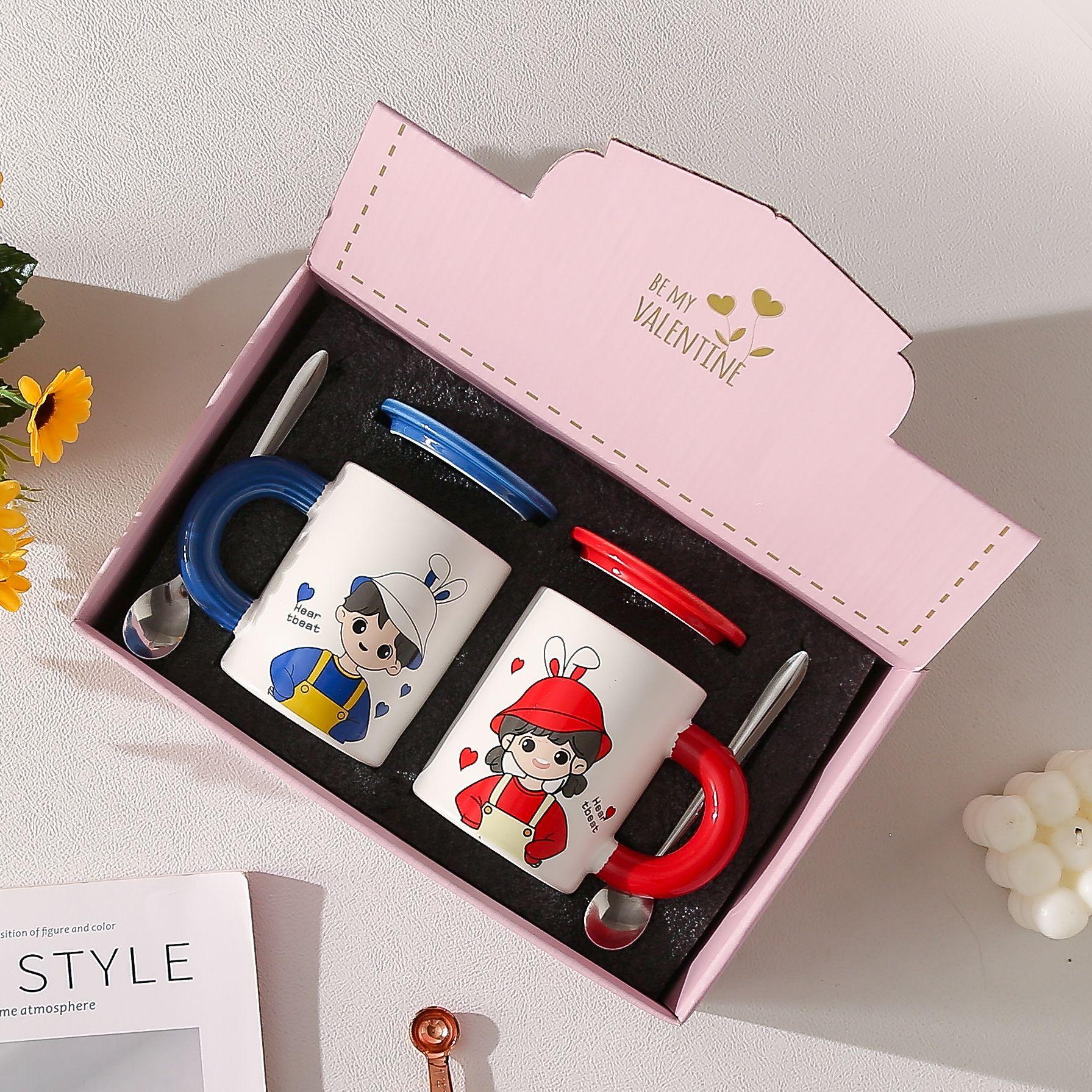 

Творческая личность керамическая кружка милый персонаж кружка подарочный набор пара чашка с крышкой с ложкой стакан для воды Ins 330ML