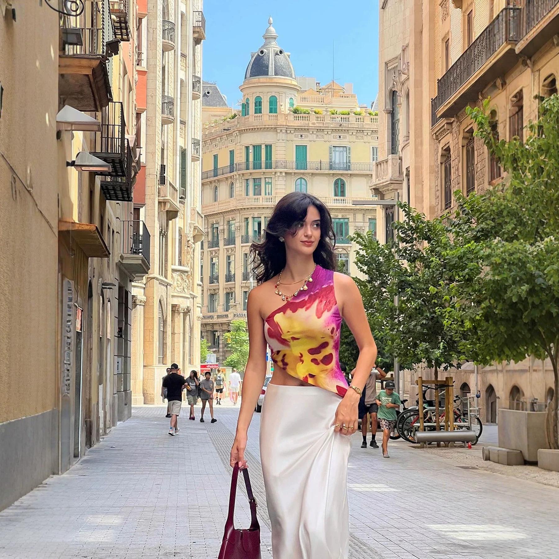 Women s clothing summer high-end light luxury slanted shoulder printed top, femininity waist slim and thin irregular neck vest XS жёлтый