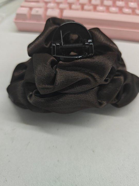 

Тканевый плиссированный атласный большой краб для волос повседневный универсальный зажим-акула модные высококлассные повседневные аксессуары для волос