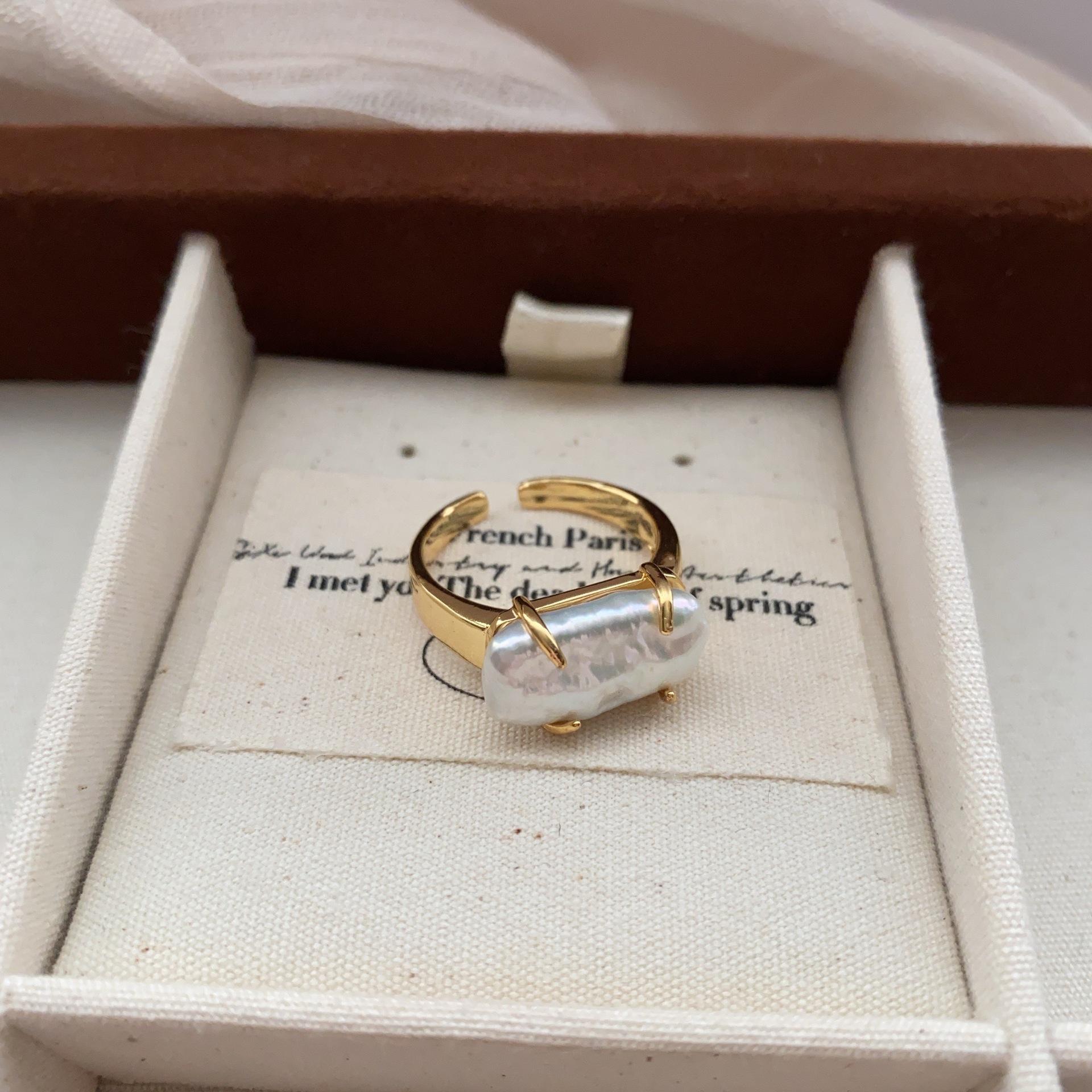 

Natural rectangular special-shaped baroque pearl open ring women s European and American light luxury niche high-end simple ring