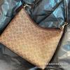 High-quality Laurel Stray Bag, Large Capacity, Fashionable and Versatile, Daily Commuting Messenger, Portable Shoulder Bag for Women