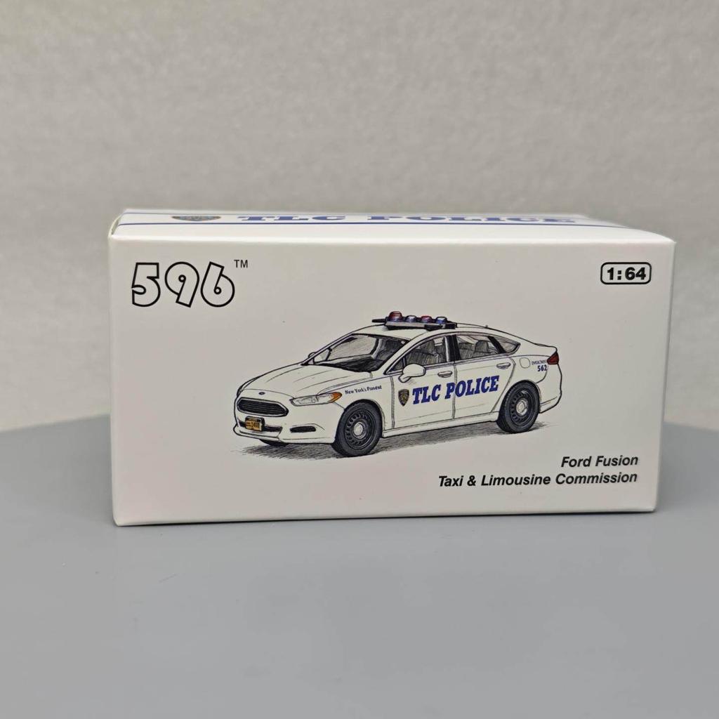 596 1:64 Mondeo TLC Police Simulation Alloy Mini Car Model Hobby of Collecting Toys and Gifts Decoration