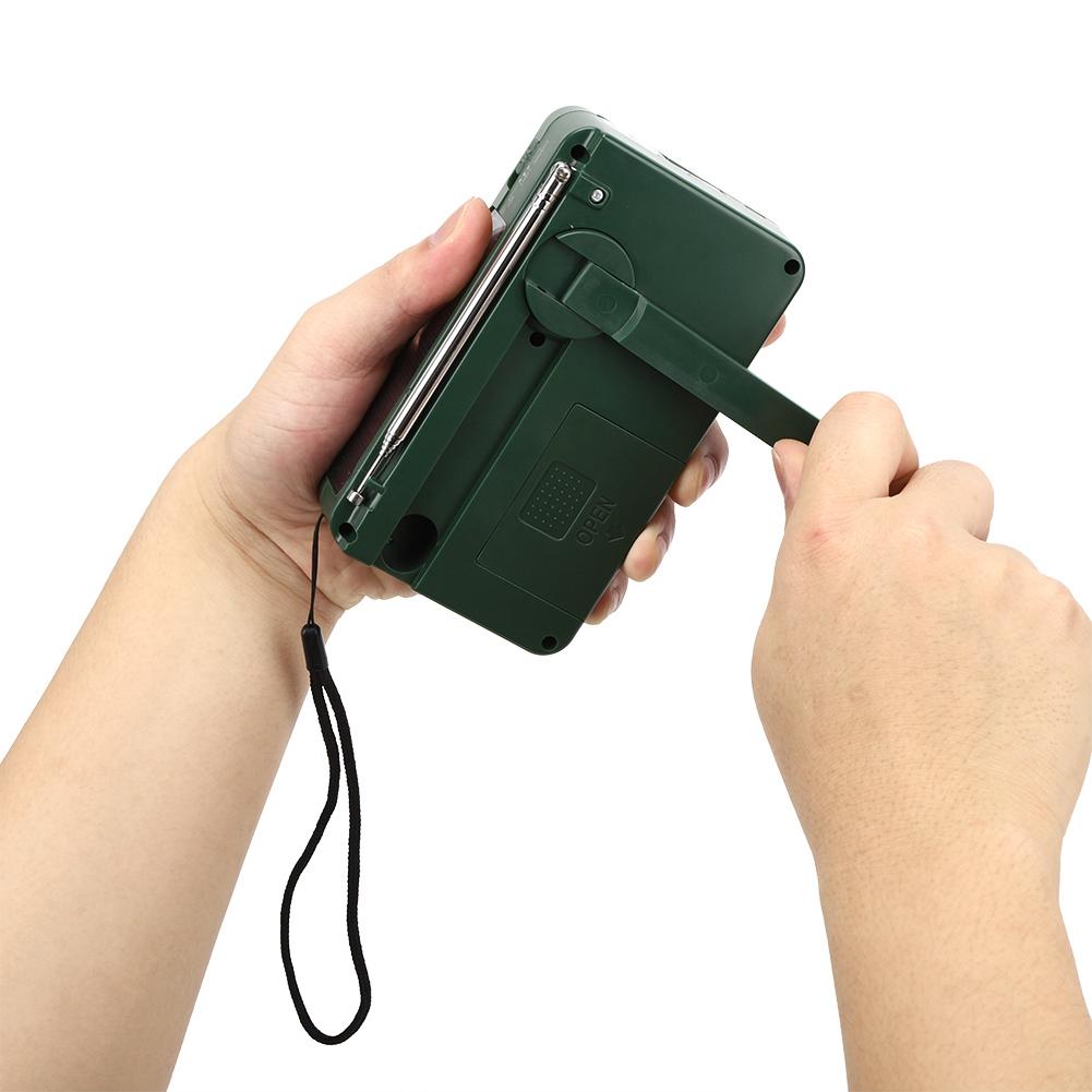 Plastic Outdoor Emergency Light Radio Hand Crank Generate Electricity Multifunction Flashlight Mobile Phone Charging