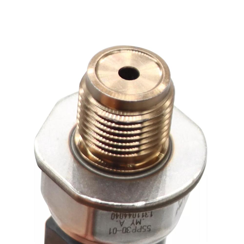 High Pressure Fuel Rail Sensor For Bobcat Doosan D18 D24 Nap 7450706REM 7450706