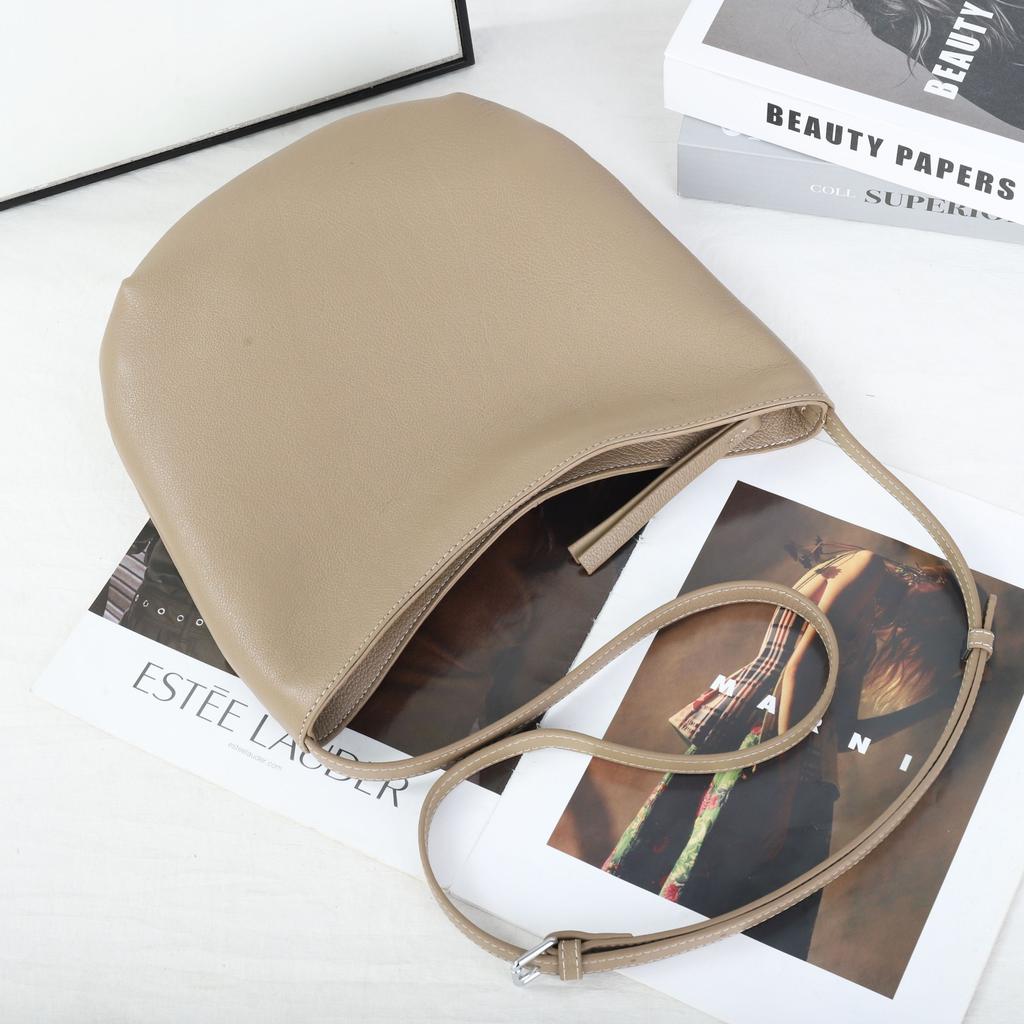 Genuine Grade Leather Women's Shoulder Crossbody Bags Luxury Designer Ladies Bucket Bag for Woman Large Capacity Bag Purse 2026