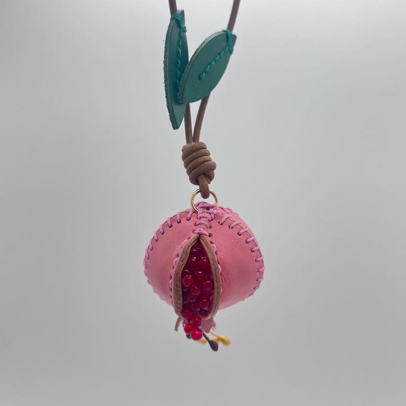 Simulation Fruit Pendant Leather Pomegranate Bag Charm Keychain Decoration Pendant Women'S Backpack Exquisite Accessories
