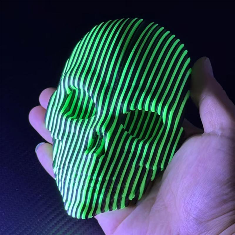 3D Printed Luminous Quantum Skull Fidget Skull Gifts Cool Novelty Desk Ornament Funny Desktop Ornaments For Home Office Desk