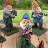 Lustige Armee-Gnom Gartenstatue Harz Desktop Rasen Ornament für Außengartendekoration Holzmonster Hofskulptur Figuren