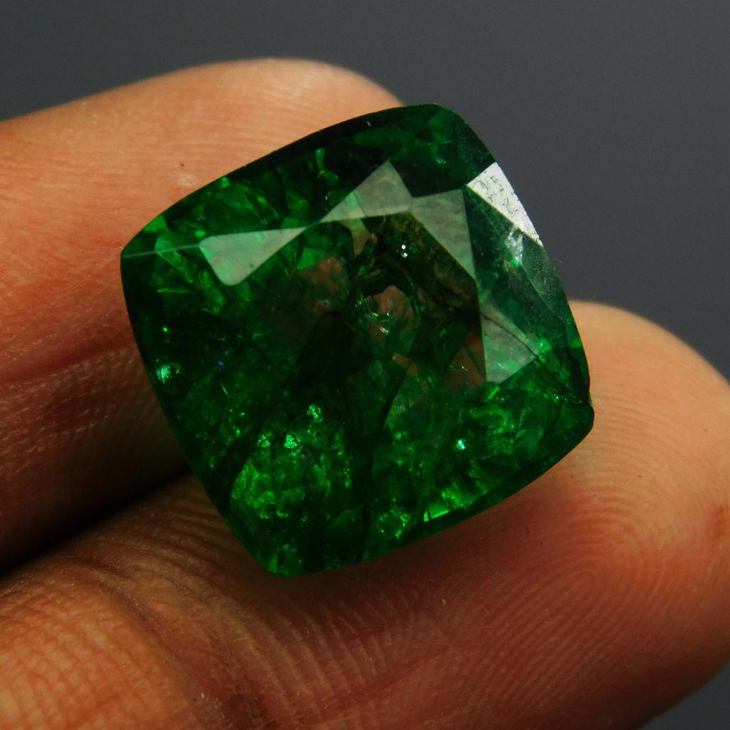Natural Green Emerald Loose Gemstone Colombian 9 ct Square Cushion Cut for Jewelry Making and Crafts