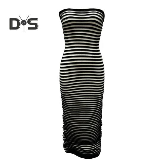 

Женское летнее облегающее платье макси-труба в рубчик без бретелек выходное вечернее платье в полоску без рукавов трикотажное длинное платье M чёрный