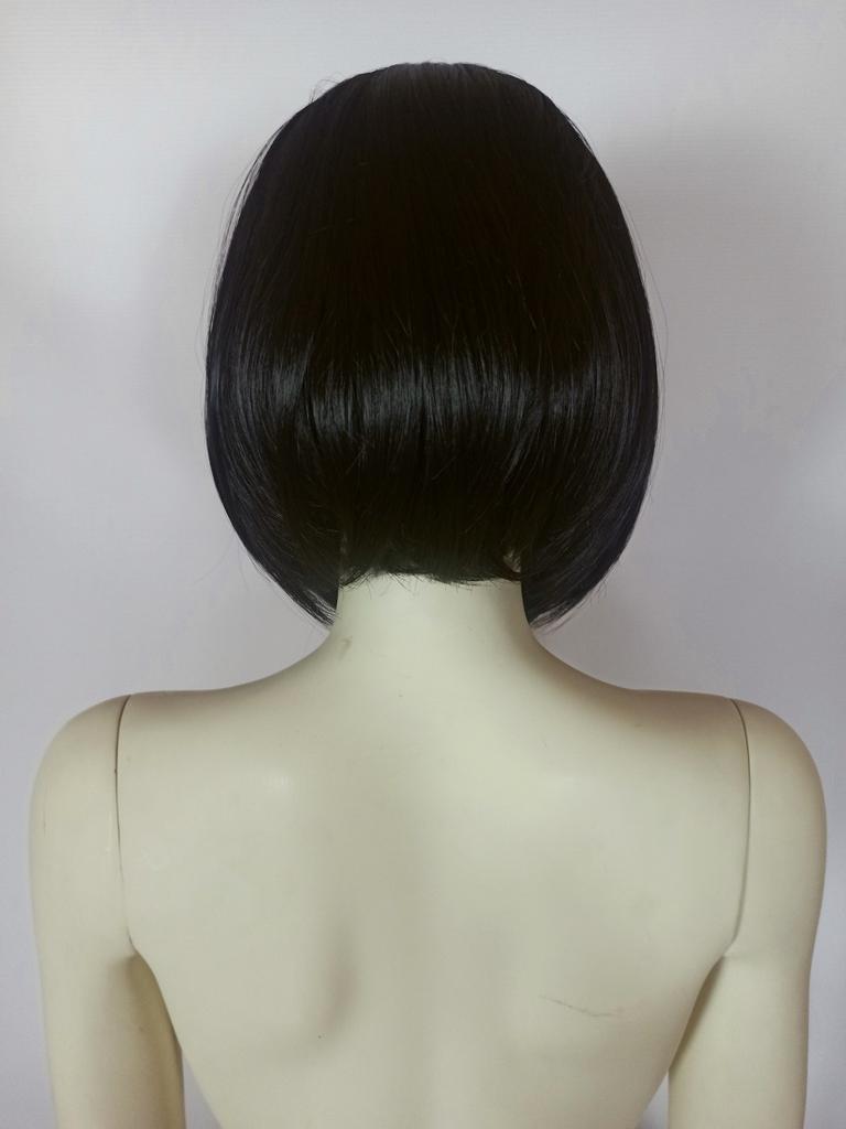 Schwarze Perücke ohne Pony 45 cm lang Bob schulterlang schwarzes glattes Haar