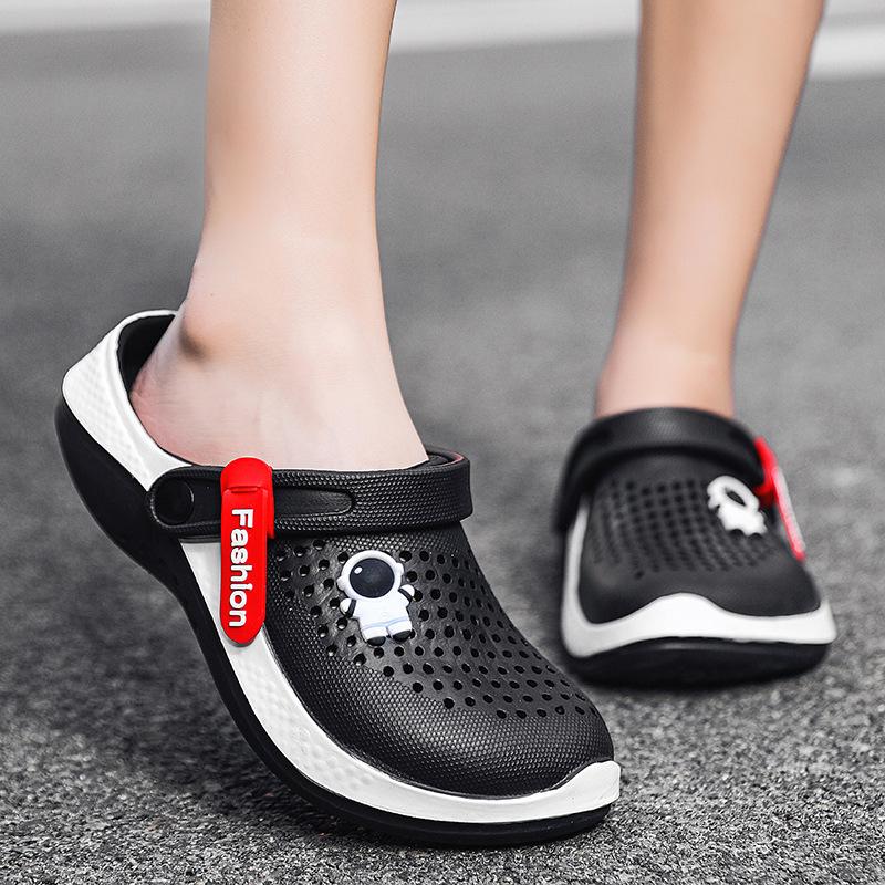Large size hole shoes men's personalized non-slip and wear-resistant trend soft sole personalized youth summer outdoor sandals