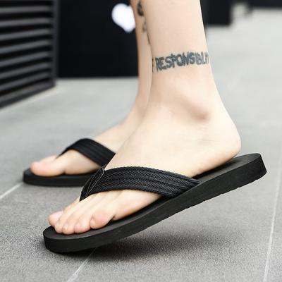 Sommer Britische Flip-Flops Herren Koreanische Hausschuhe Herren Rutschfeste Zehentrenner Strandschuhe Übergröße Sandalen Tide Außenhandel