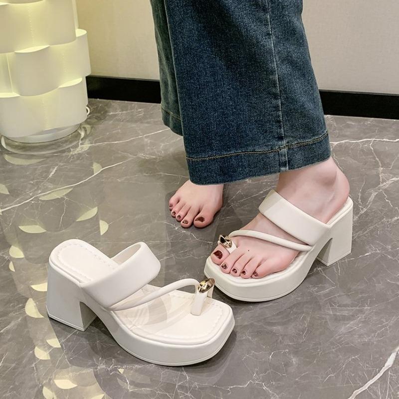 Fashion High -heeled Women's Sandals 2025 Summer New Fashion Versatile Toe Thick Bottom Non -slip Leisure High Heel Tide Sandy Slippers