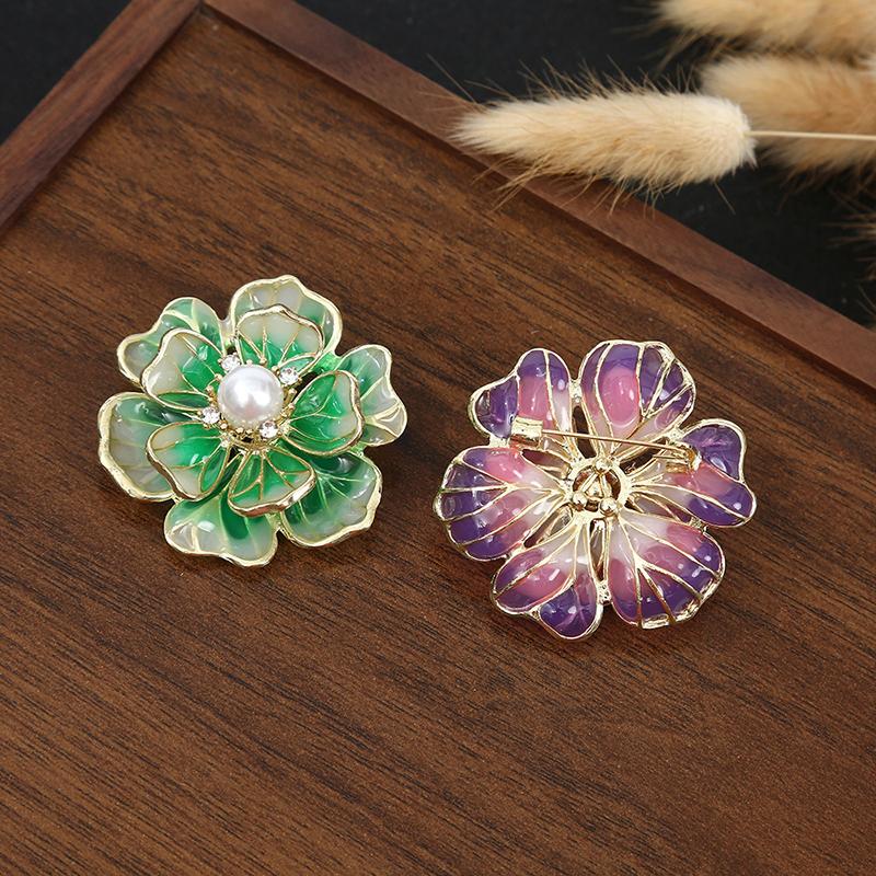 Pin de rever dulce în formă de floare, incrustat cu broșe strălucitoare pentru femei, fete, corsaj versatil, accesorii vestimentare, cadouri