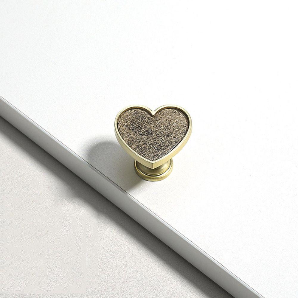 Minimalist Single Hole Cabinet Knob Modern Zinc Alloy Door Pull Handles Shell Love Nordic Drawer Knobs Furniture