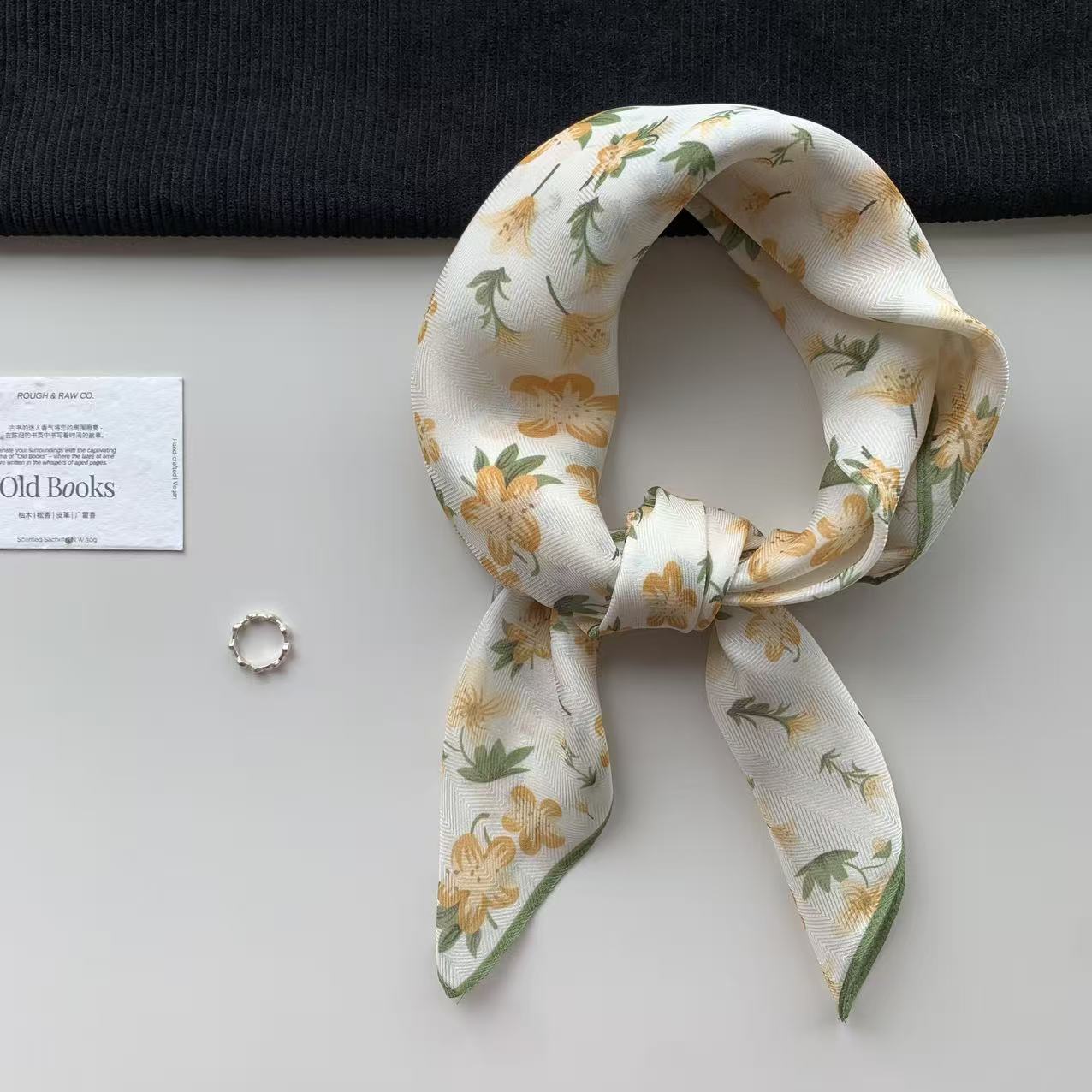 Silk Silk Scarf Square Scarf Women s 100% Mulberry Silk 2026 New Spring and Summer Sunscreen Neck Care Neck Thin Scarf Women 68-68