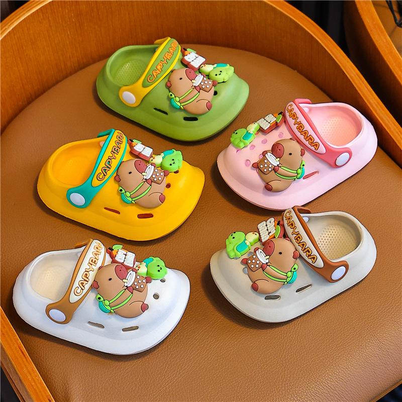 Capybara Boys' Closed-Toe Summer Sandals: Non-Slip Indoor Baby Shoes with Soft Soles.