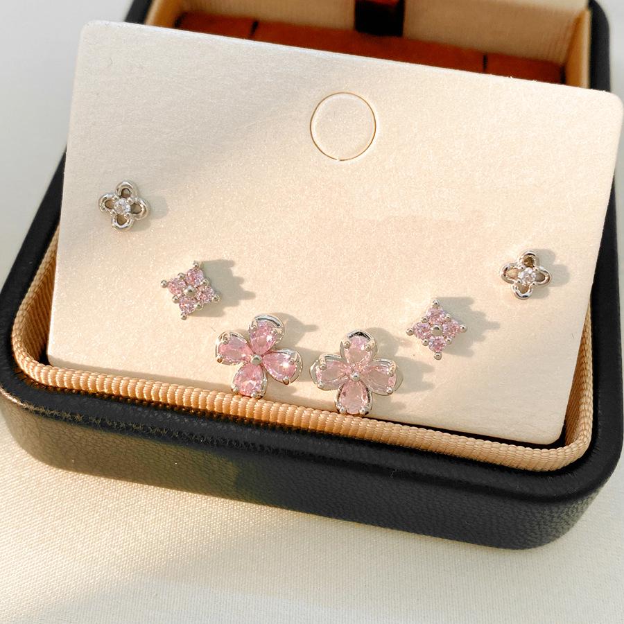 Silver Needle Pink Cubic Zirconia Flower Stud Earrings – Elegant & Delicate Accessories for Women.