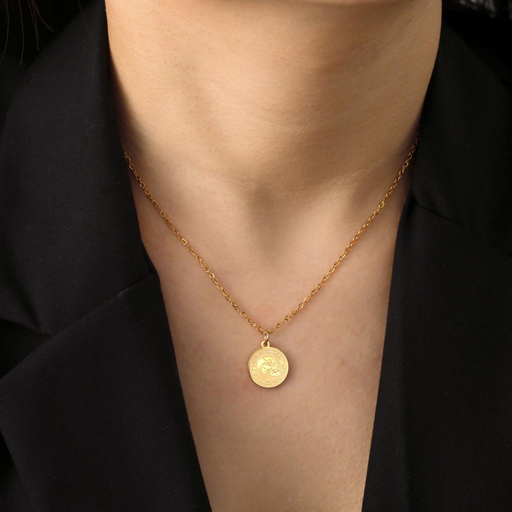 Memento Mori-Amor Fati Fashion Goth Punk Skeleton Engraving Stainless Steel Pendant Necklace Jewelry Christmas Gifts