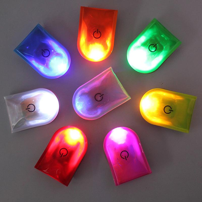 Magnetická klipová lampa Hands-free LED svítilna Bezpečnostní noční světlo pro kojení Chůzi Běh Nouzové Reflexní světelný pásek